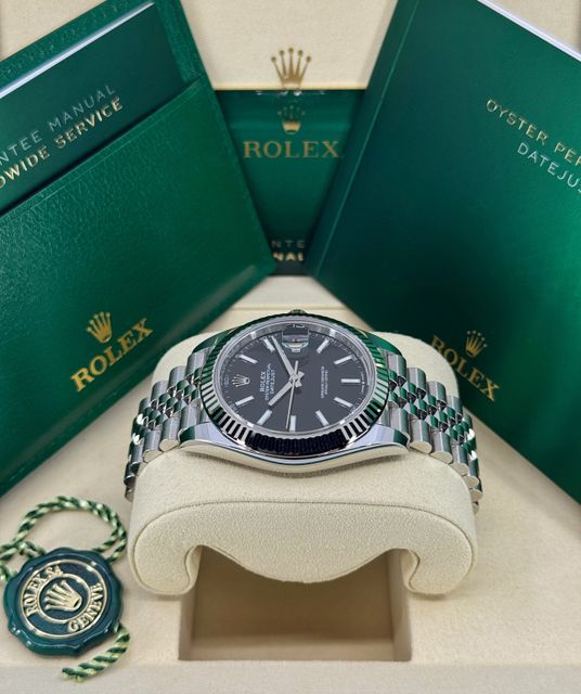 Rolex Datejust 41 126334 Image 2